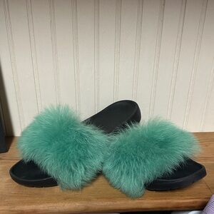 Women's UGG Fluffy Green Slide Sandals